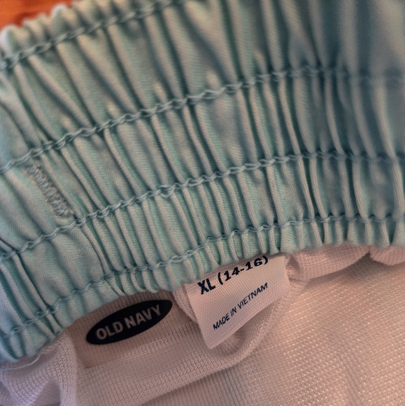 Boys old navy swim trunks xl 14-16 - Picture 3 of 5